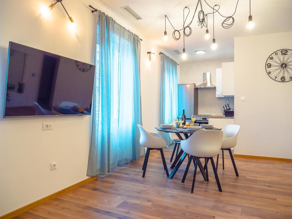 Apartmani Dora & Luka غييكا المظهر الخارجي الصورة