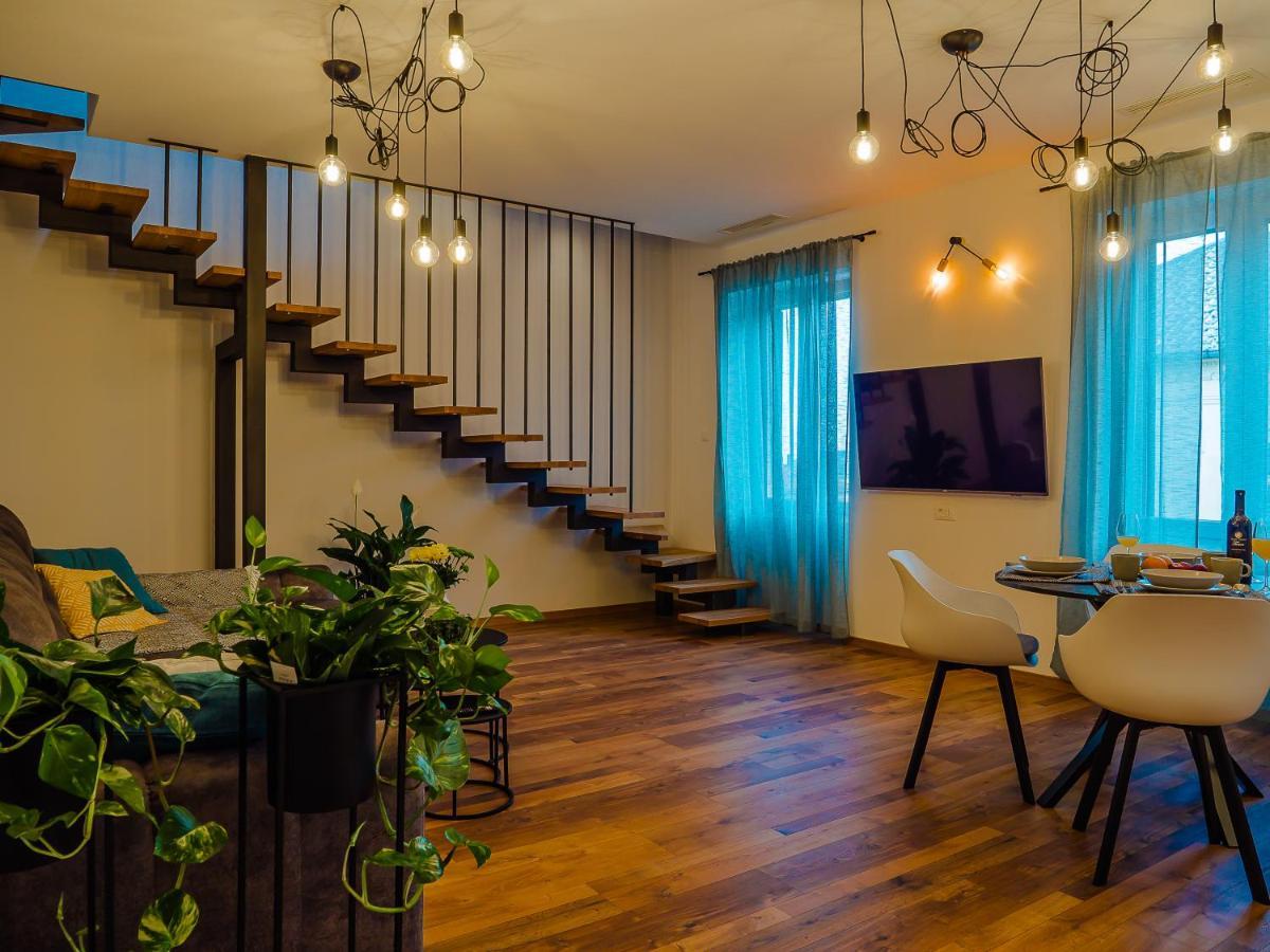 Apartmani Dora & Luka غييكا المظهر الخارجي الصورة