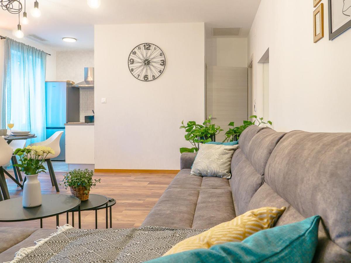 Apartmani Dora & Luka غييكا المظهر الخارجي الصورة