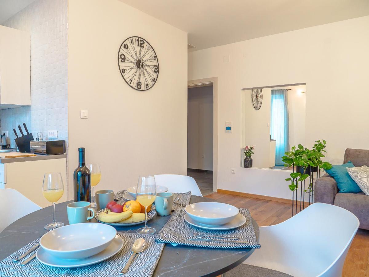Apartmani Dora & Luka غييكا المظهر الخارجي الصورة