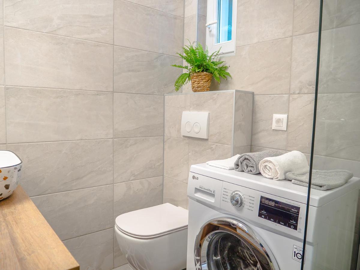 Apartmani Dora & Luka غييكا المظهر الخارجي الصورة
